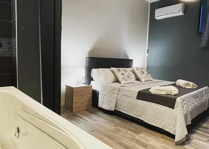 Casa Tua Suites